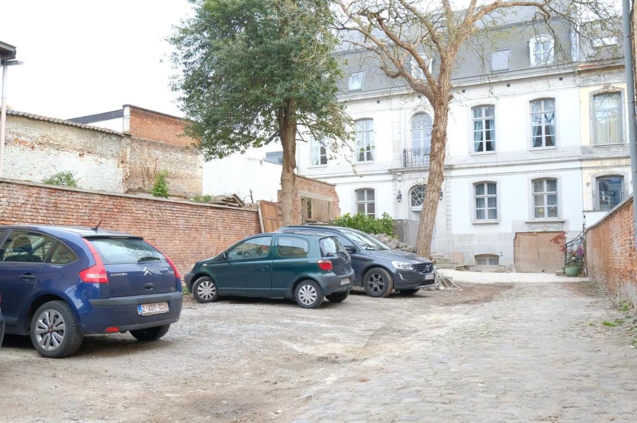 La Maison De La Duchesse De La Valliere - Chambre Rosaline - Parking Prive Gratuit Монс Екстер'єр фото