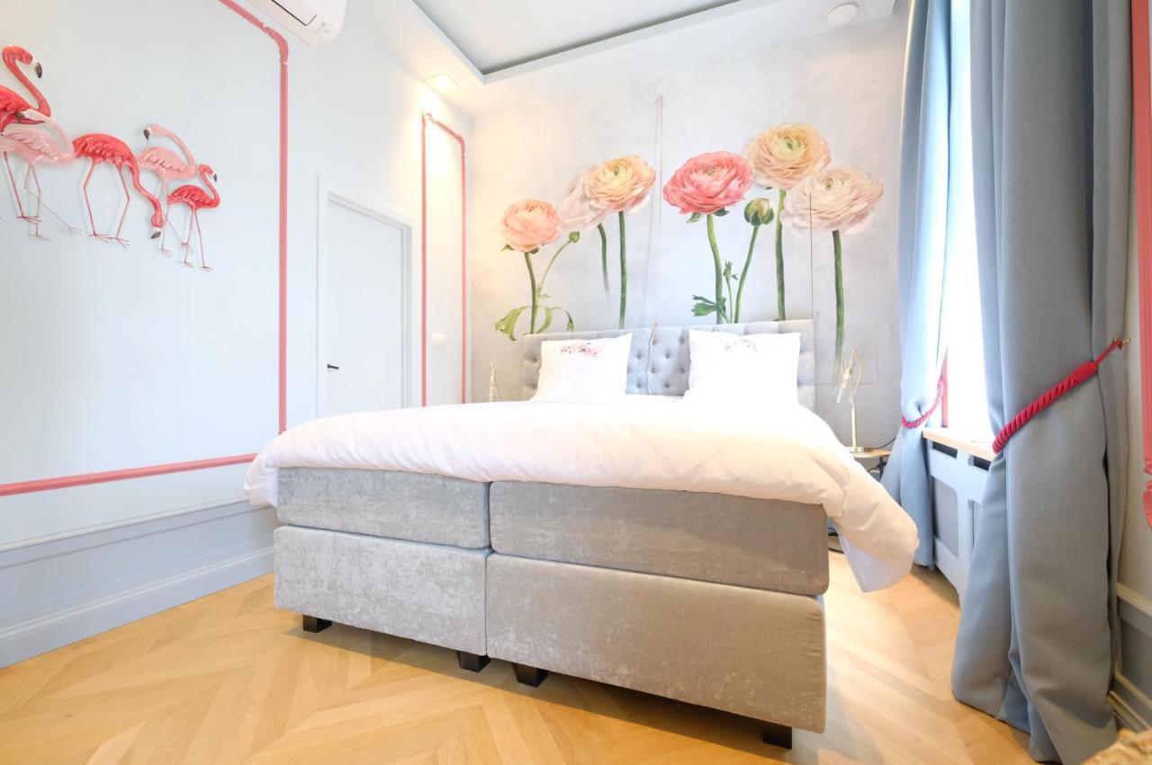 La Maison De La Duchesse De La Valliere - Chambre Rosaline - Parking Prive Gratuit Монс Екстер'єр фото