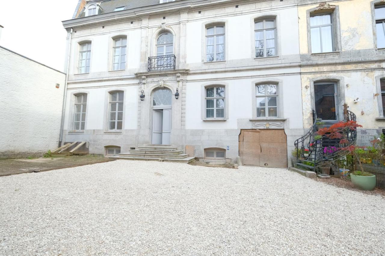 La Maison De La Duchesse De La Valliere - Chambre Rosaline - Parking Prive Gratuit Монс Екстер'єр фото